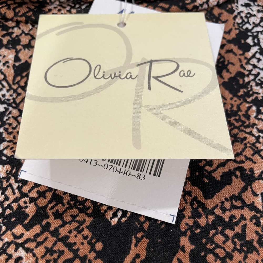 NWT Olivia Rae black brown animal print short sleeved shirt size large - Picture 4 of 5